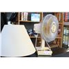 Image 1 : FLOOR LAMP AND TABLE FAN