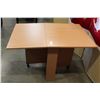 Image 1 : MAPLE DROPLEAF TABLE