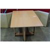 Image 2 : MAPLE DROPLEAF TABLE