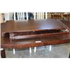Image 4 : MODERN DINING TABLE WITH 4 LEAFS