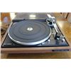 Image 2 : DUAL 704 TURNTABLE