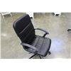 Image 2 : BLACK OFFIE CHAIR
