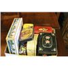 Image 1 : LOT OF VINTAGE TINS