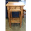 Image 1 : 1-DRAWER RUSTIC PINE ENDTABLE