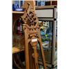 Image 1 : MAHOGANY REPRODUCTION EASEL