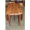Image 1 : VINTAGE OAK DROPLEAF TABLE