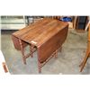 Image 2 : VINTAGE OAK DROPLEAF TABLE
