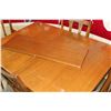 Image 3 : MAHOGANY TABLE AND FOUR CHAIRS
