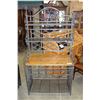 Image 1 : METAL BAKERS RACK