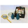 Image 1 : LOT OF COLLECTOR PLATES FIGURES AND VANITY MIRROR