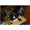 Image 2 : SHELF LOT COLLECTIBLES + FIGURES