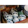 Image 2 : LOT OF EASTERN DISHES VASES AND FIGURES