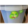 Image 2 : TWO LIDDED GARBAGE RECYLE BINS