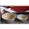 Image 2 : TWO ANTIQUE BRASS POTS WITH IRON HANDLES