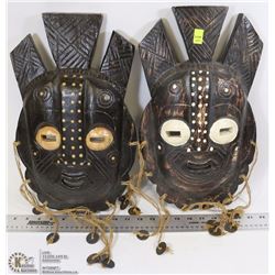 FLAT OF 2 LARGE AFRICAN MASKS