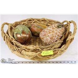 LOT OF 2 WICKER TRAYS W/ 4 COPPER & BRASS FRUIT