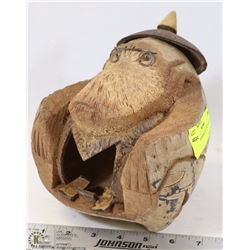 UNIQUE HANDMADE BIRD HOUSE