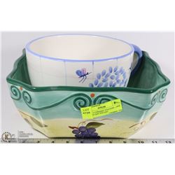 PAIR OF 2 CERAMIC PLANTERS - ONE CUP AND ONE SQUARE