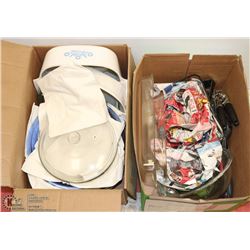 2 BOXES OF PYREX COOKWARE
