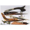 Image 1 : LARGE LOT OF COLLECTIBLE "WEAPONS" FOR DECORATION