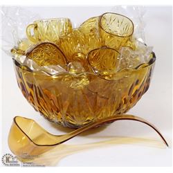 VINTAGE AMBER GLASS PUNCH SET-20 PIECES