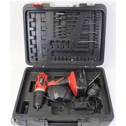 18V SKIL DRILL WITH 1 BATTERY , CHARGER AND CASE