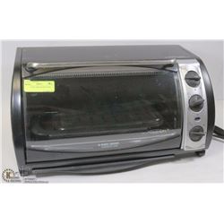 NEW BLACK AND DECKER OVEN