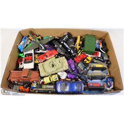 FLAT OF HOT WHEELS & DIECAST TOYS