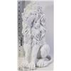 Image 1 : 15" TALL AFRICAN WHITE LION STATUE