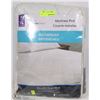 Image 1 : MAINSTAYS KING SIZE WATERPROOF MATTRESS PAD