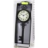 Image 1 : MAINSTAYS METAL KEY WALL CLOCK