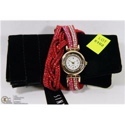 NEW QUARTZ BRACELET WATCH RED WITH VELVET POUCH