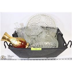 WIRE BASKET FULL OF CRYSTAL AND GLASS ITEMS