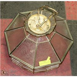 STAINED GLASS TIFFANY VINTAGE LIGHT