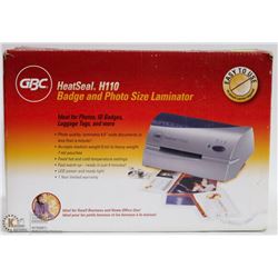 GBC HEAT SEAL H110 BADGE AND PHOTO SIZE LAMINATOR