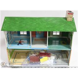 VINTAGE TIN DOLLHOUSE WITH FURNITURE