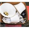 Image 1 : BOX W/ESTATE LAMPS INCL. VINTAGE & BRASS