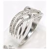 Image 2 : STERLING SILVER DIAMOND WAVE RING