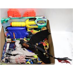 LARGE BOX W/HARRY POTTER WALL