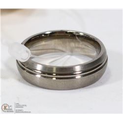 NEW 7MM SIZE 9.5 TITANIUM RING