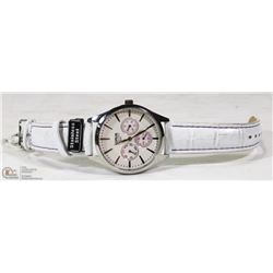 NEW LORUS WATER RESISTANT WATCH W/ WHITE BAND,