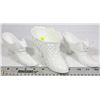 Image 1 : GROUP OF 3 MILK GLASS HOBNAIL SHOES