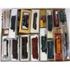 Image 1 : FLAT  OF ASSORTED "N" SCALE TRAIN ENGINES, CARS &