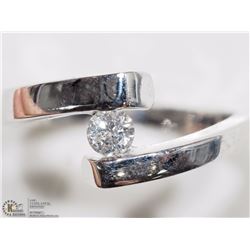 14K WHITE GOLD DIAMOND MODERN STYLE RING