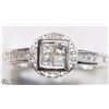 Image 1 : 14K W.GOLD DIAMOND CENTER W/ DIAMONDS BAND RING