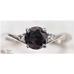 14K WHITE GOLD LADIES DIAMOND RING