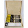 Image 1 : LEE VALLEY CHISEL SET