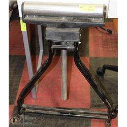 ROLLER STAND