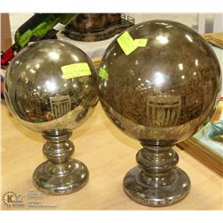 LOT OF 2 PINO FOOTED GLASS SHERE DECORE 13"&15"