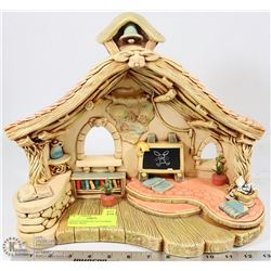 ESTATE PENDELFIN "OLD SCHOOL HOUSE" WITH